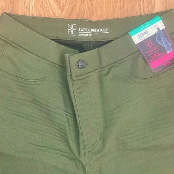 💕*NWT* Women’s No Boundaries Curvy For Every Body Super High Rise Jegging 💕 - Picture 3 of 6